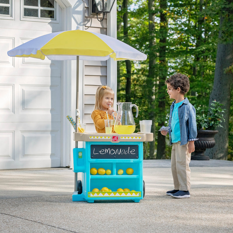 Alex's Lemonade Stand with umbrella that attaches to stand