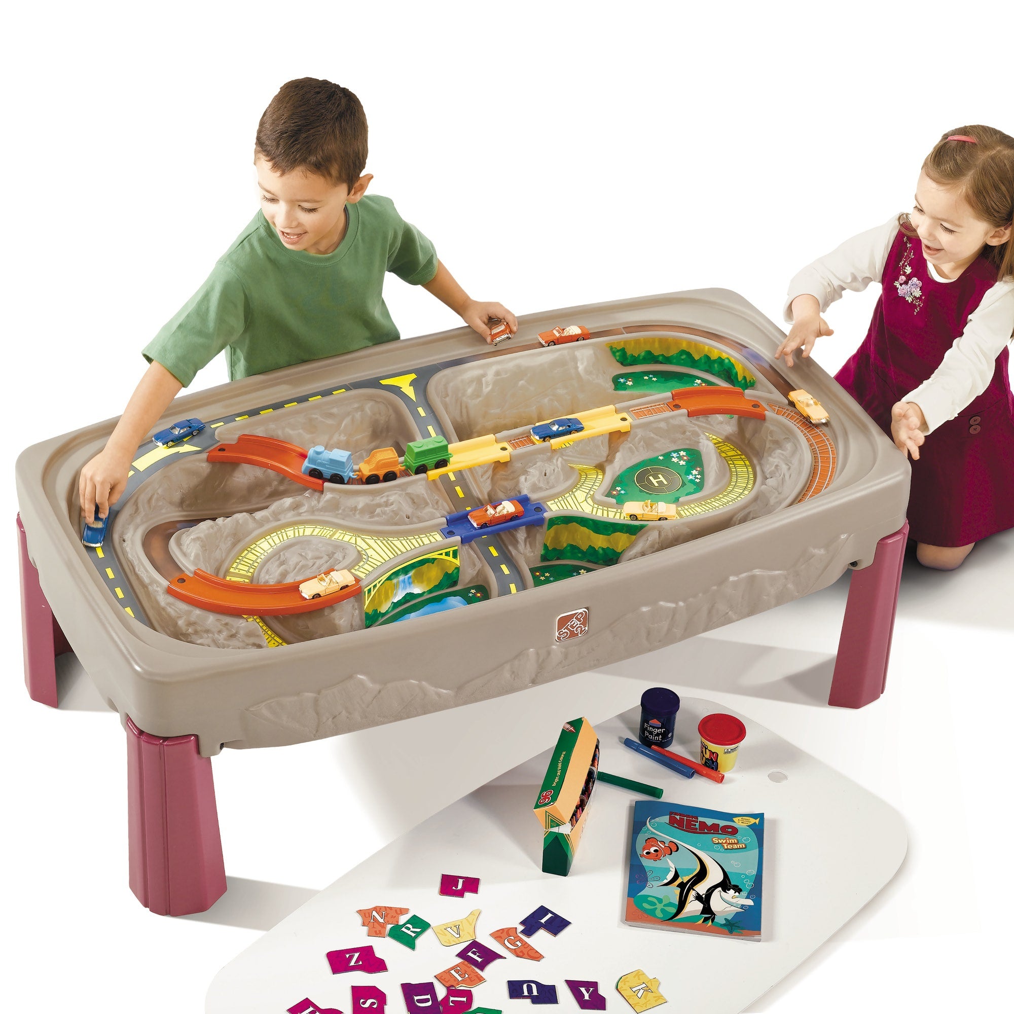 Deluxe Canyon Road Train & Track Table™ from Step2